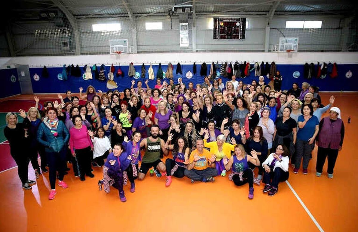 Karşıyakalı Kadınlar Sporda Buluştu