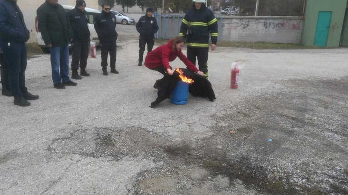 Malkara\'da Polis Ekiplerine Yangın Güvenliği Eğitimi Verildi