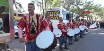 Mersin İyi Partili Kocamaz'a Davullu Zurnalı Karşılama