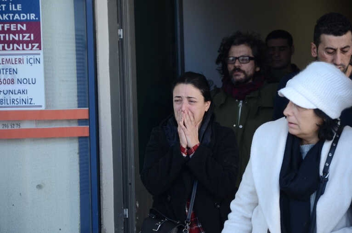 Öğretim Görevlisine En Acı Veda, Gözyaşlarına Boğuldular