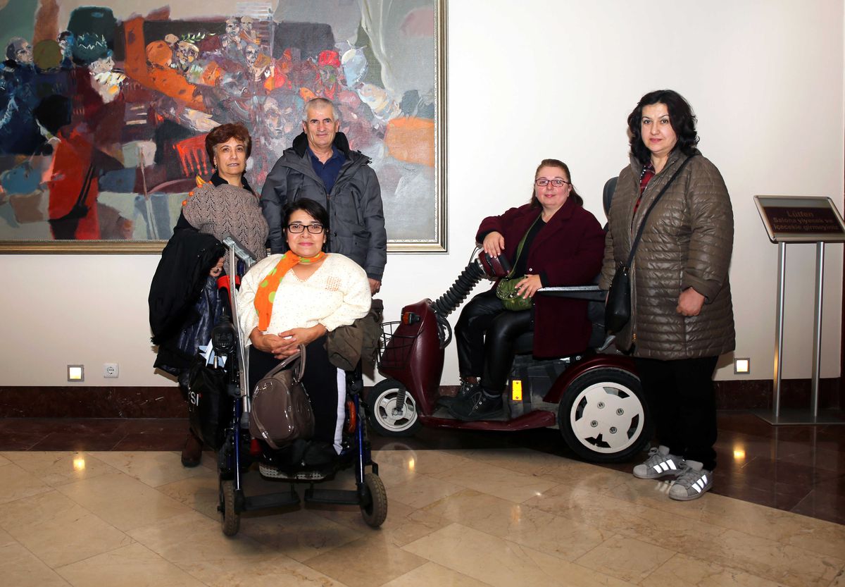 Şehir Tiyatrolarında Engel Yok