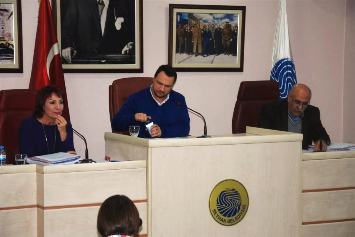 Seyhan Belediye Meclisi Aralık Ayı Çalışmalarını Sakin Bir Şekilde Tamamladı