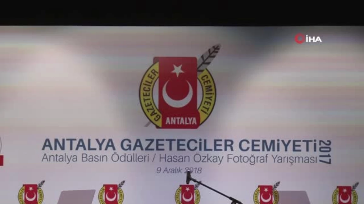 Bakan Çavuşoğlu\'ndan Fransa Açıklaması