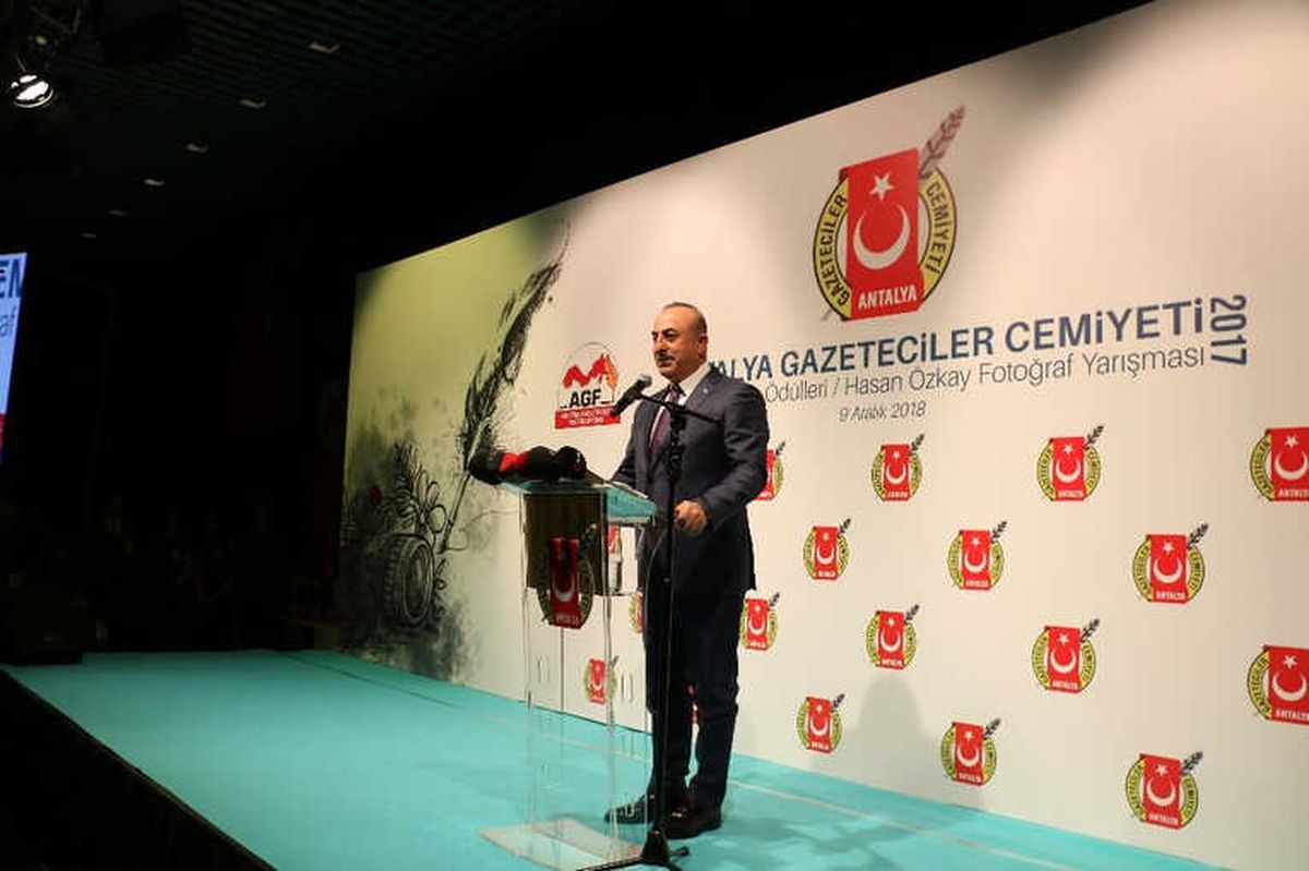 Bakan Çavuşoğlu\'ndan Fransa Açıklaması