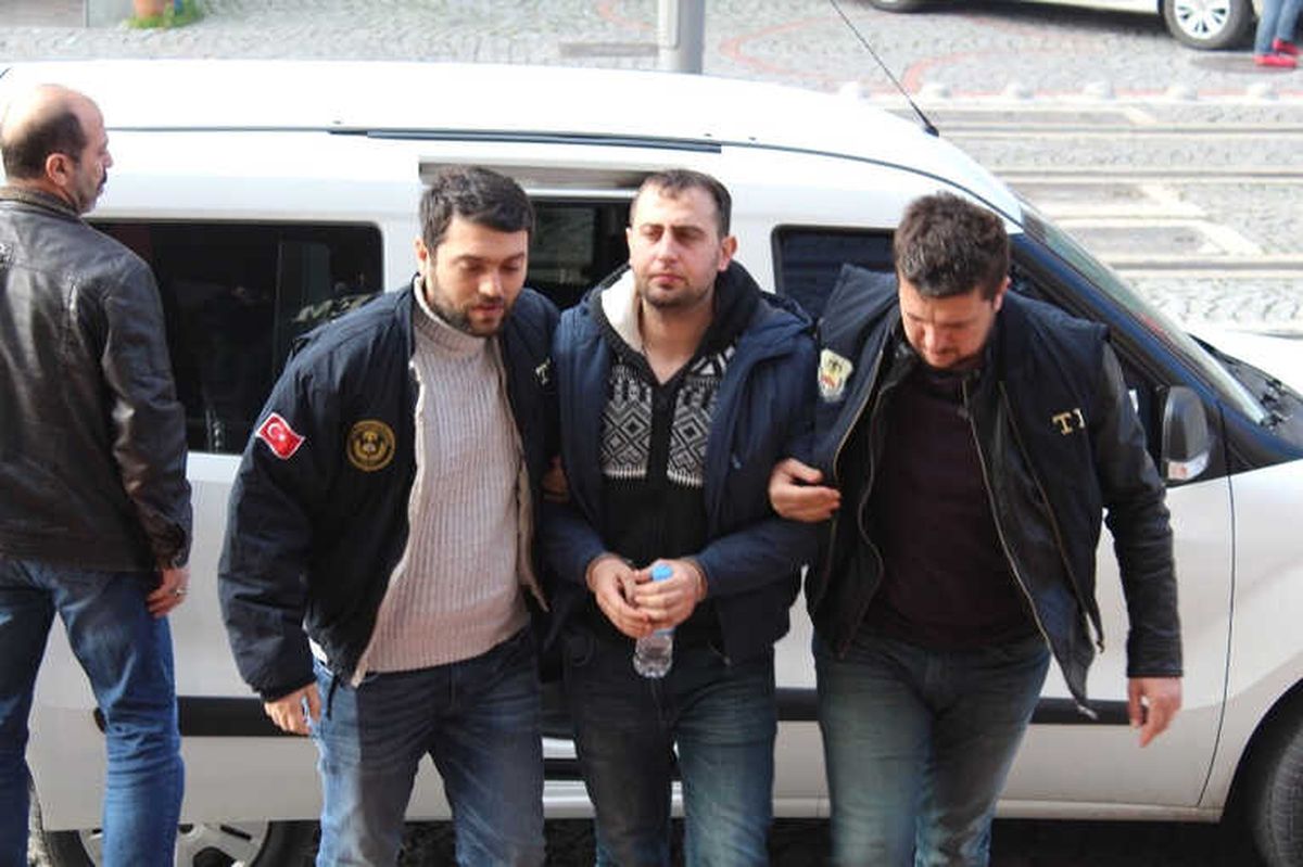 Dhkp-C\'nin Hücre Evine Operasyon: 1 Gözaltı