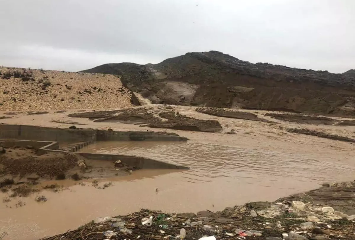 Duhok\'ta Baraj Çöktü