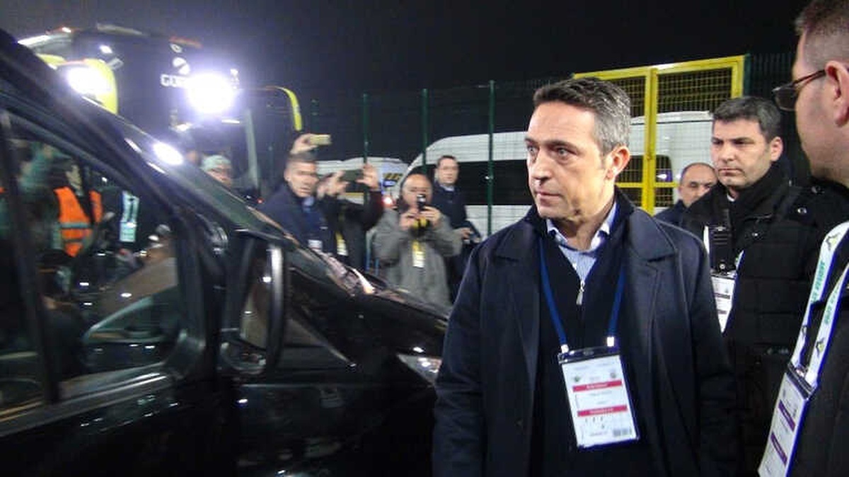 Fenerbahçe, İstanbul\'a Takım Otobüsüyle Dönüyor