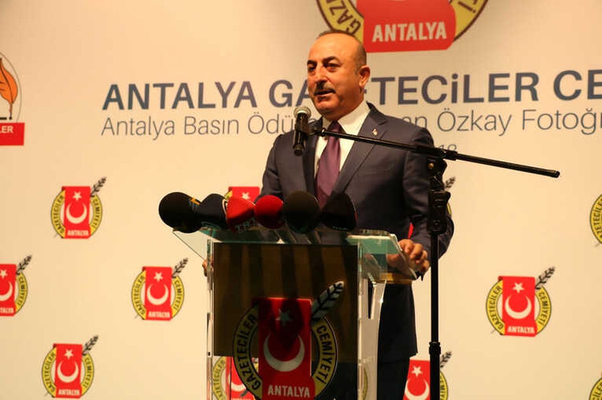 Fransız Polisinin Kullandığı Aşırı Güç İbretliktir"