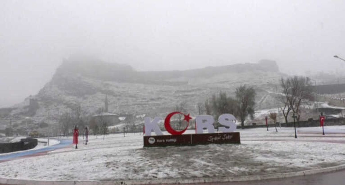 Kars Beyaza Büründü