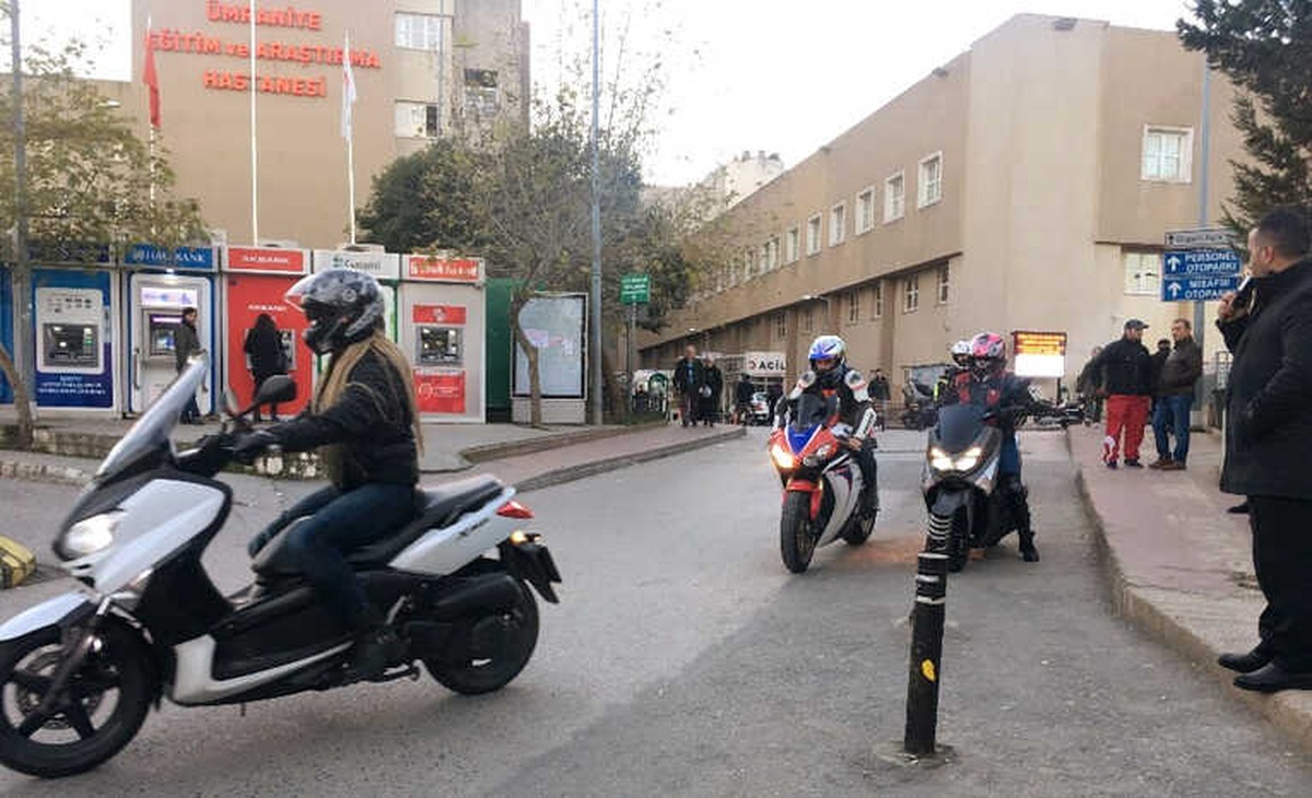 Motosikletlilerden Örnek Davranış