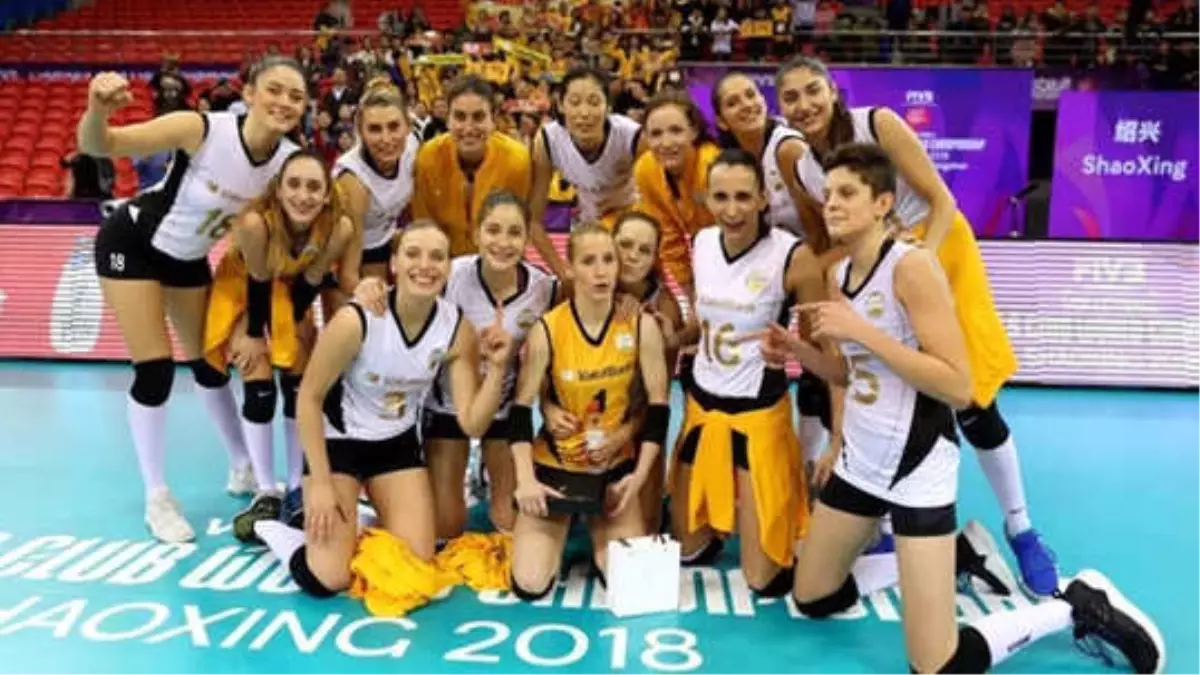 Kadınlar voleybolda Vakıfbank dünya şampiyonu oldu