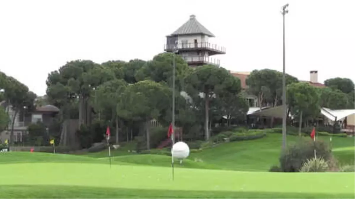 Antalya\'da Bu Yıl 30 Ülkeden 120 Bin Kişi Golf Oynadı