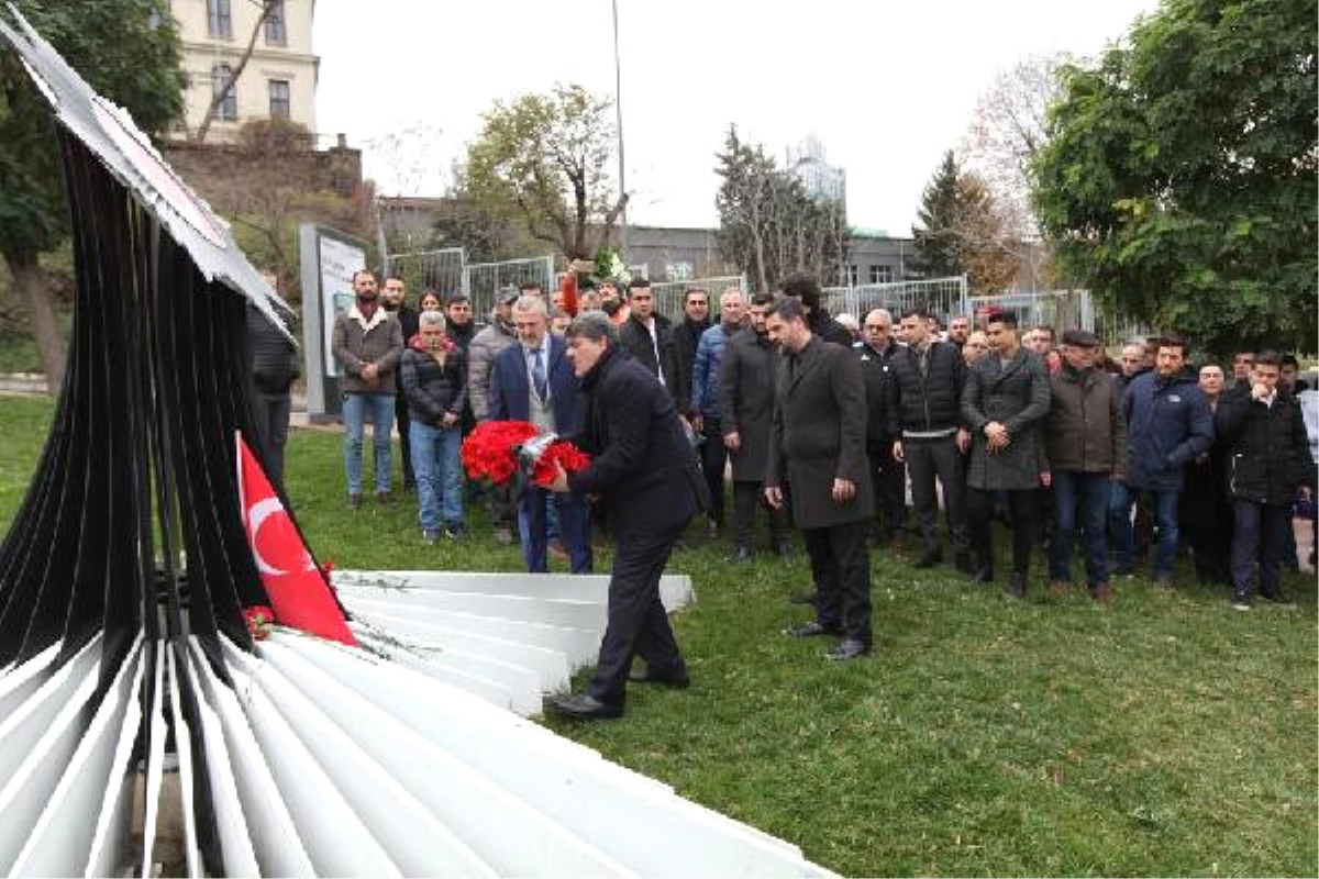 Beşiktaş Şehitleri İçin Anma Töreni Yapıldı