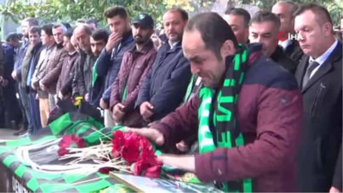 Denizlispor Tribünlerinin Ağabeyi Son Yolculuğuna Uğurlandı