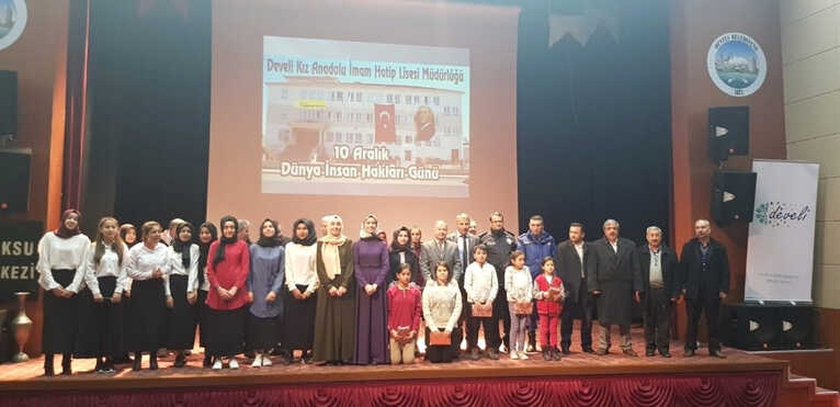 Develi\'de İnsan Hakları Haftası Kutlamaları