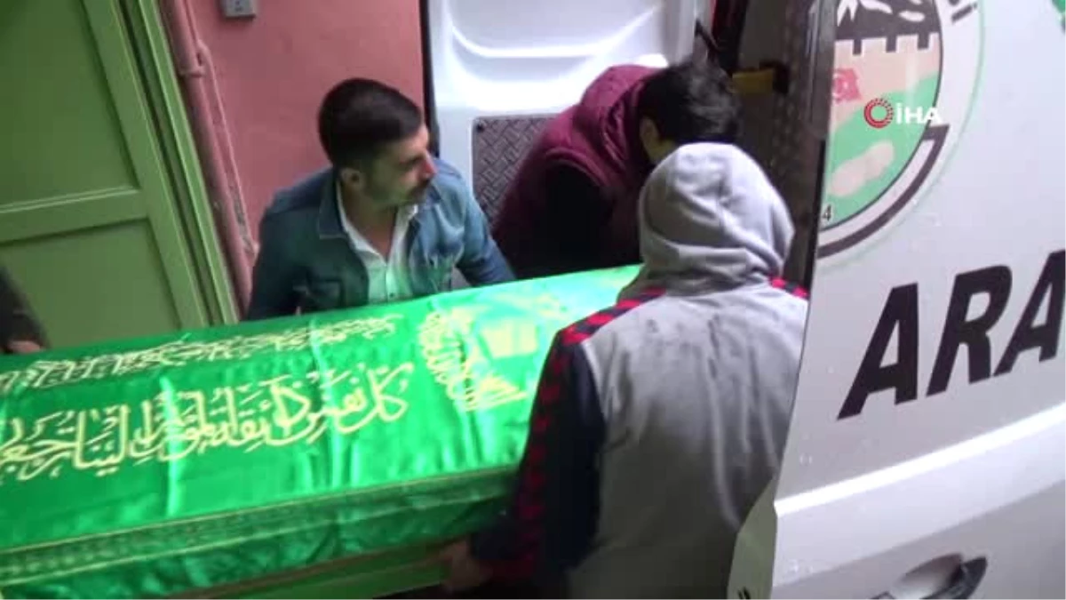 Kocası Tarafından Öldürülen Kadın ile Oğlunun Cenazesi Alındı
