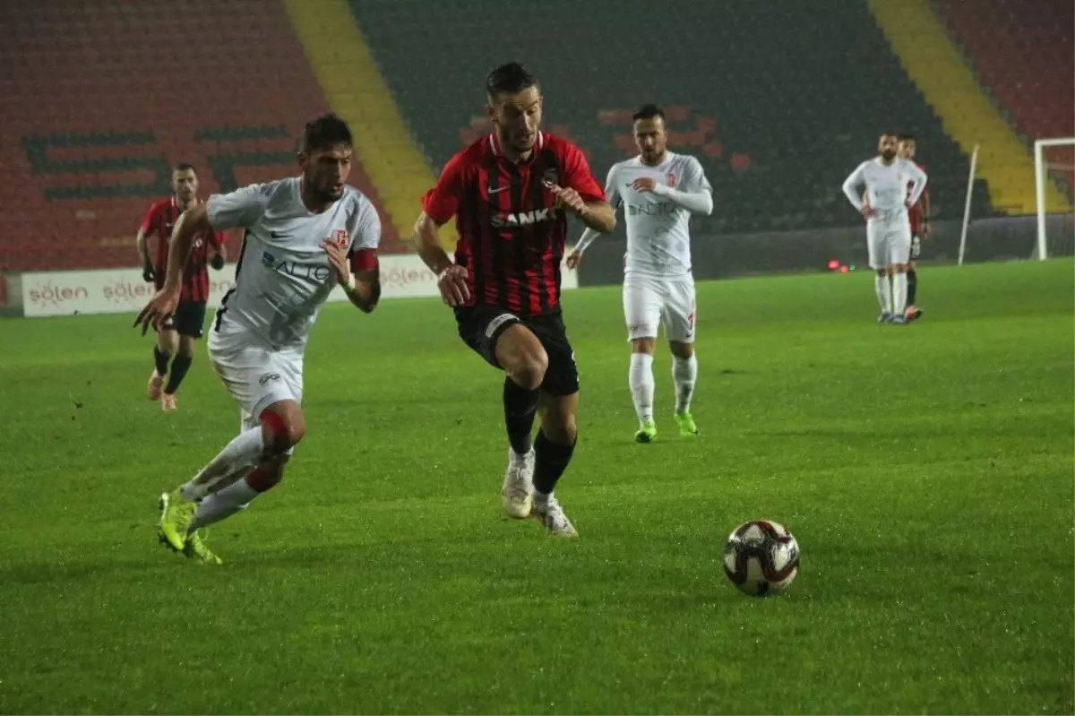 Spor Toto 1. Lig: Gazişehir Gaziantep: 0 - Balıkesirspor Baltok: 2