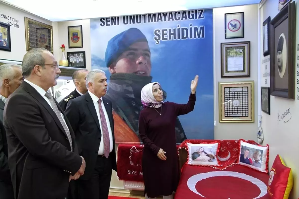 Vali Yıldırım Şehit Ailelerini Yalnız Bırakmıyor