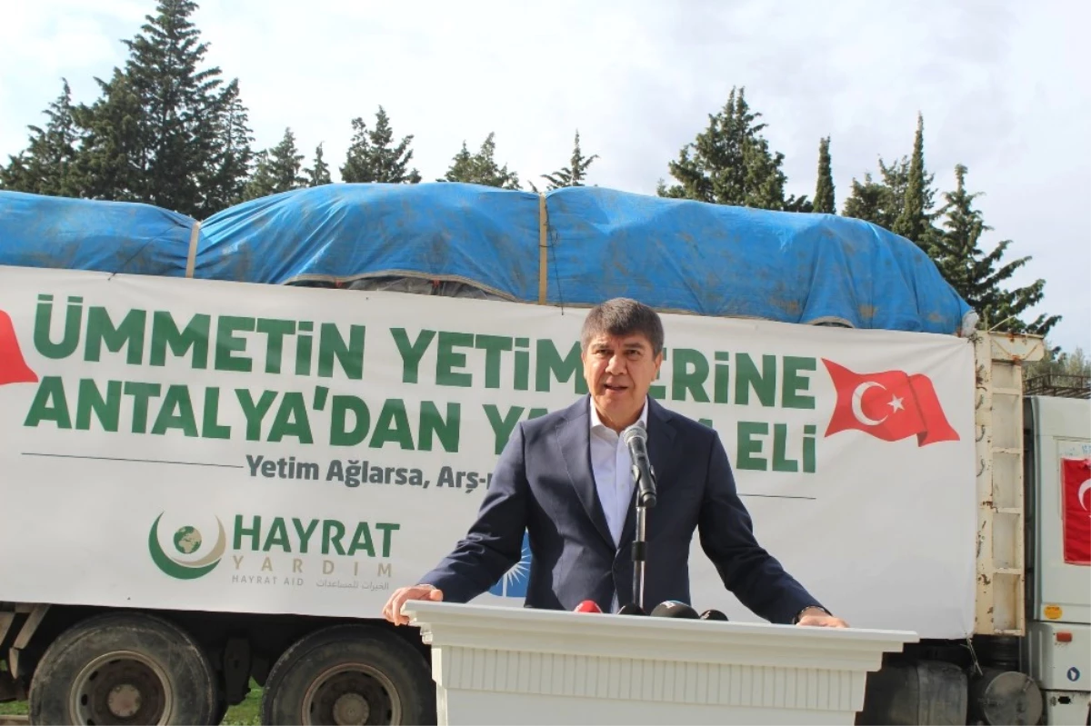 Antalya\'dan Suriye\'ye 2 Yardım Tırı