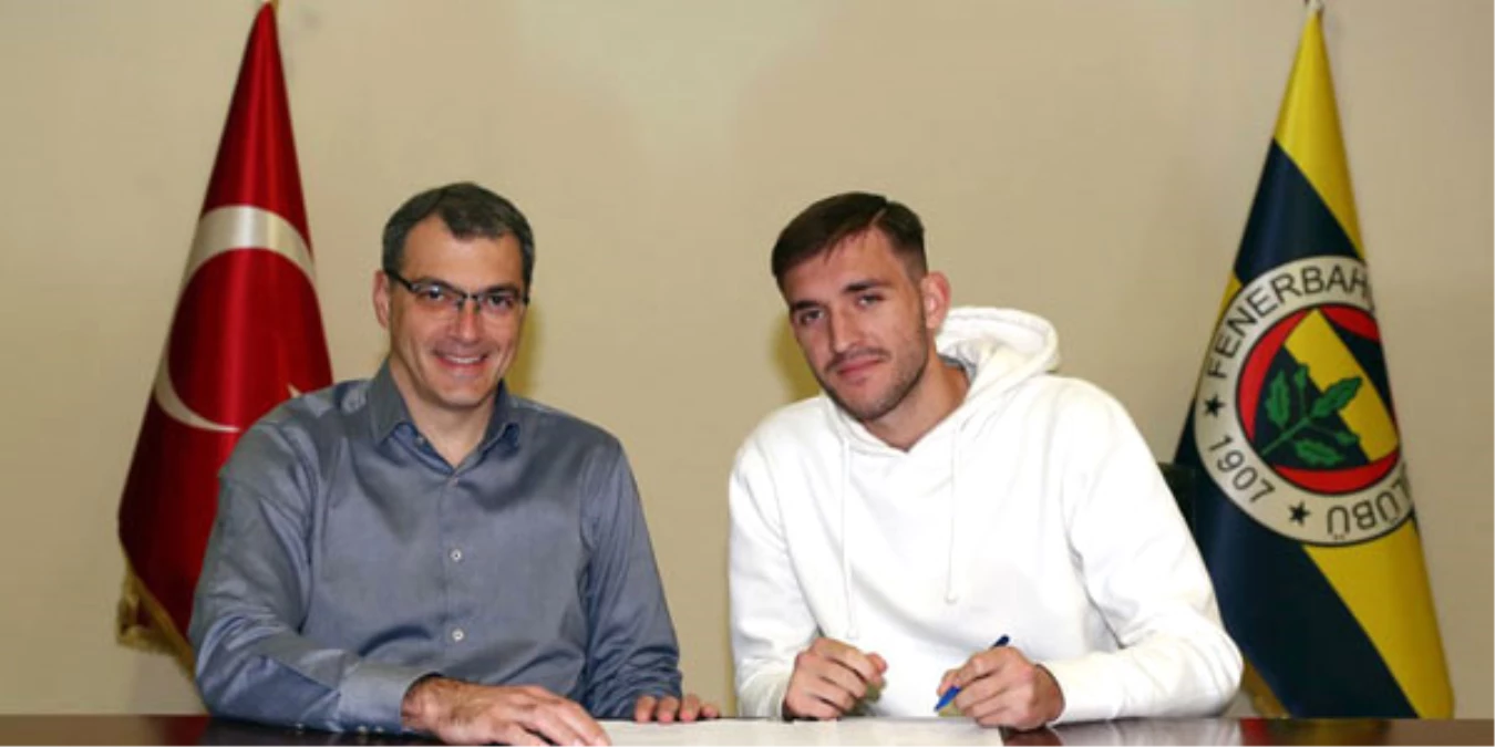 Fenerbahçe, Cenk Alptekin\'le Sözleşme İmzaladı