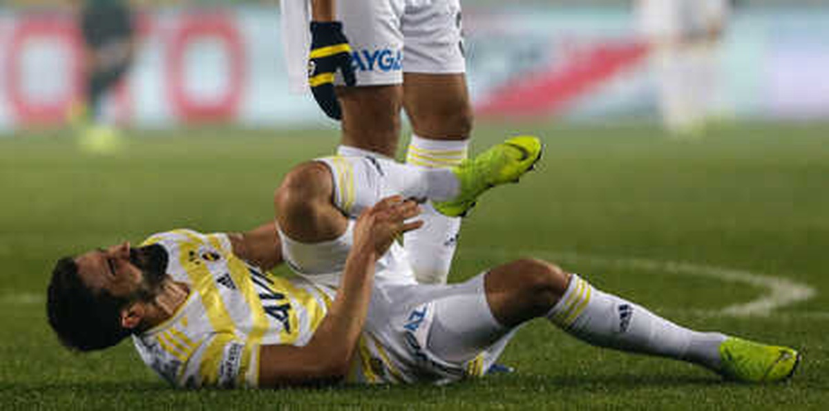 Fenerbahçe\'ye Hasan Ali Kaldırım\'dan Kötü Haber