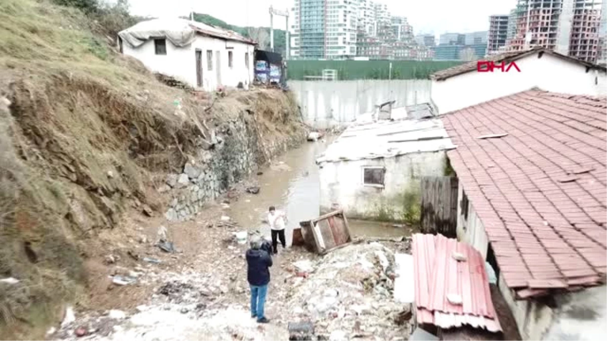 İstanbul Kağıthane\'de Eski Mandırayı Su Bastı