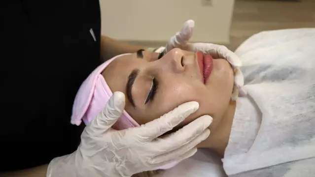 Sephora Da 45 Tl Lik Kas Alimi Benefit Kas Bari Youtube