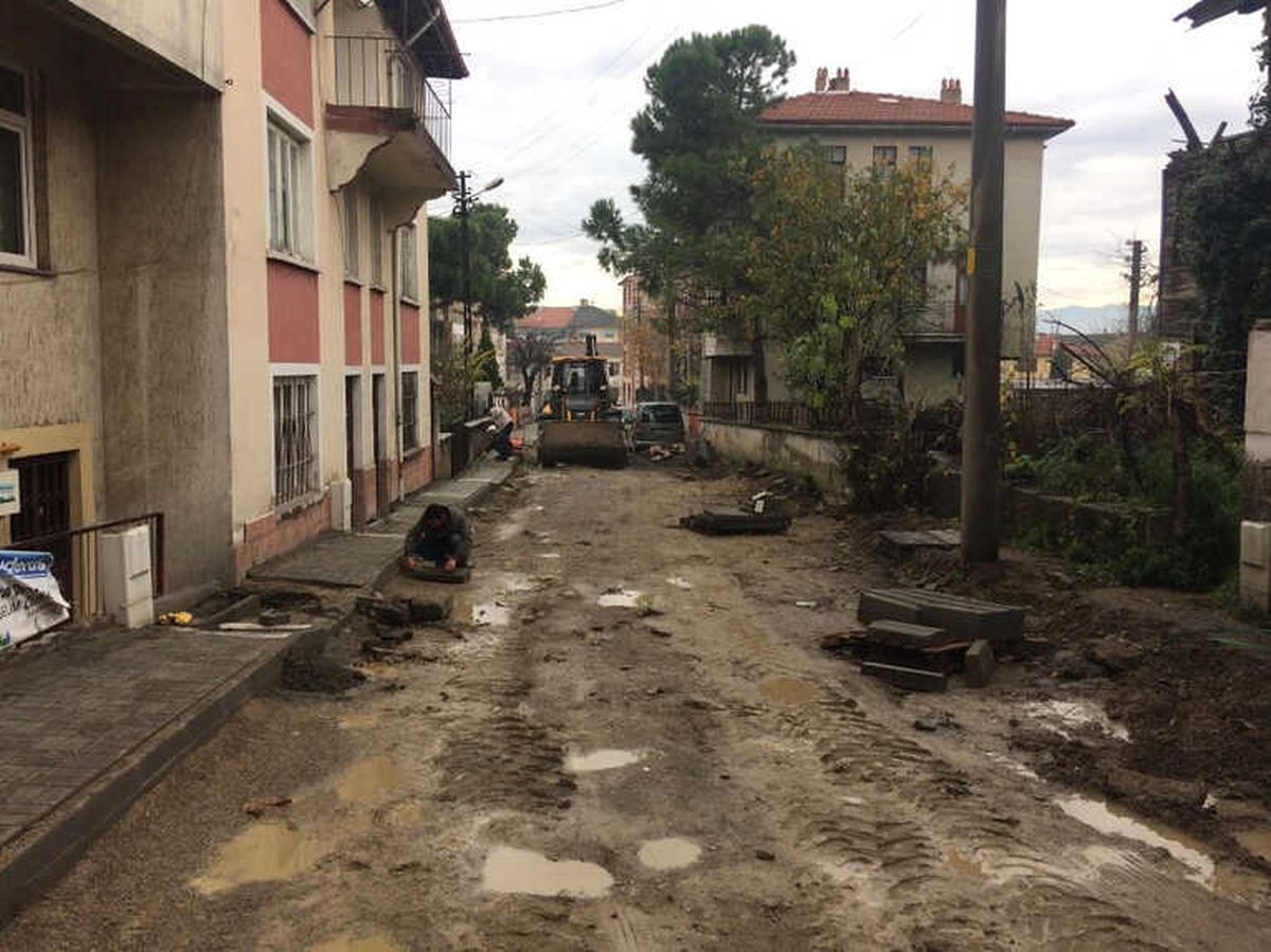 Kırtepe\'de Çalışmalar Devam Ediyor