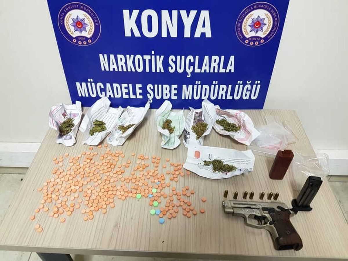 Konya\'da Torbacılara Şafak Operasyonu: 4 Gözaltı