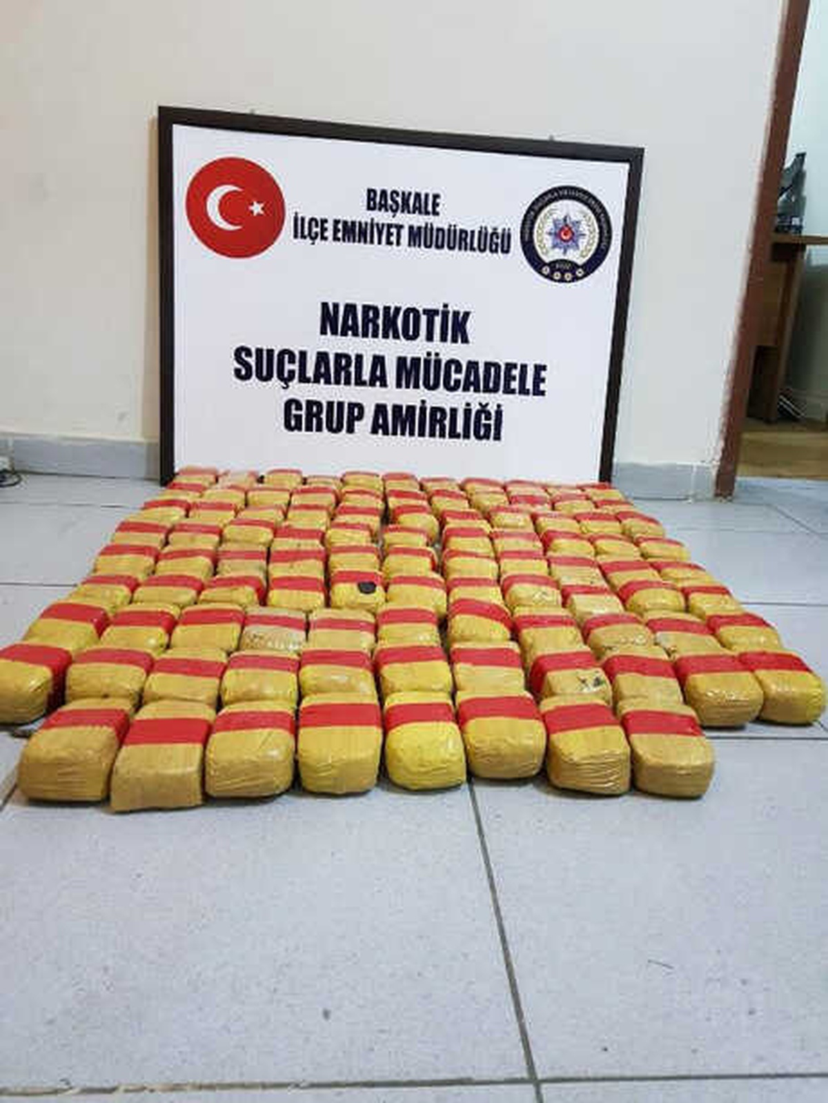 Lina\' Uyuşturucu Tacirlerine Geçit Vermiyor