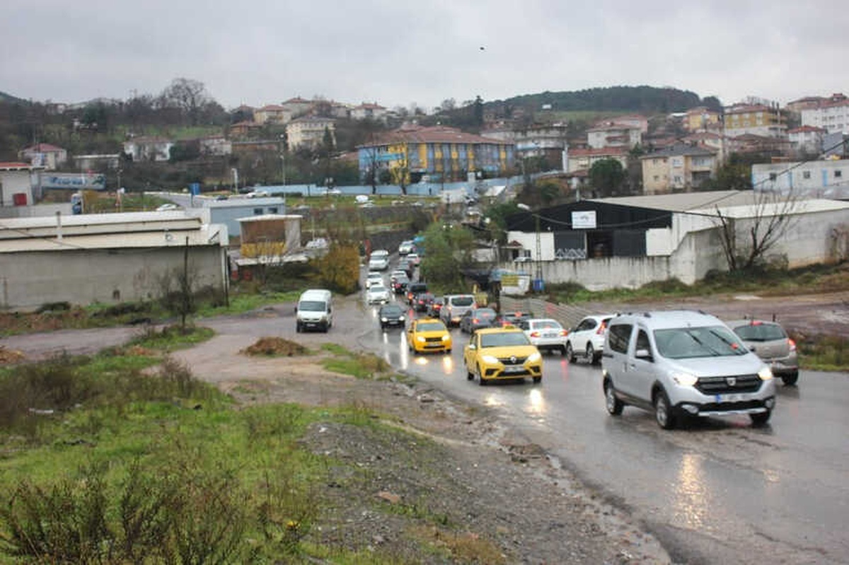 Maltepe Büyükbakkalköy Yolunu Su Bastı