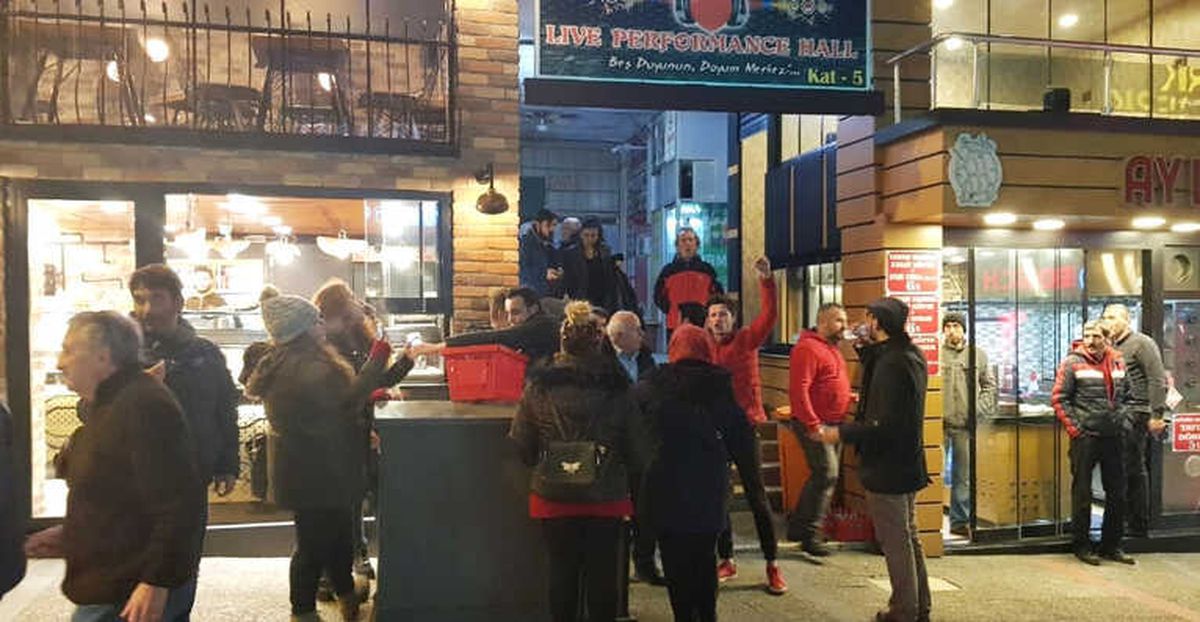 Balıkesir\'de "Kemal İstifa" Sloganları