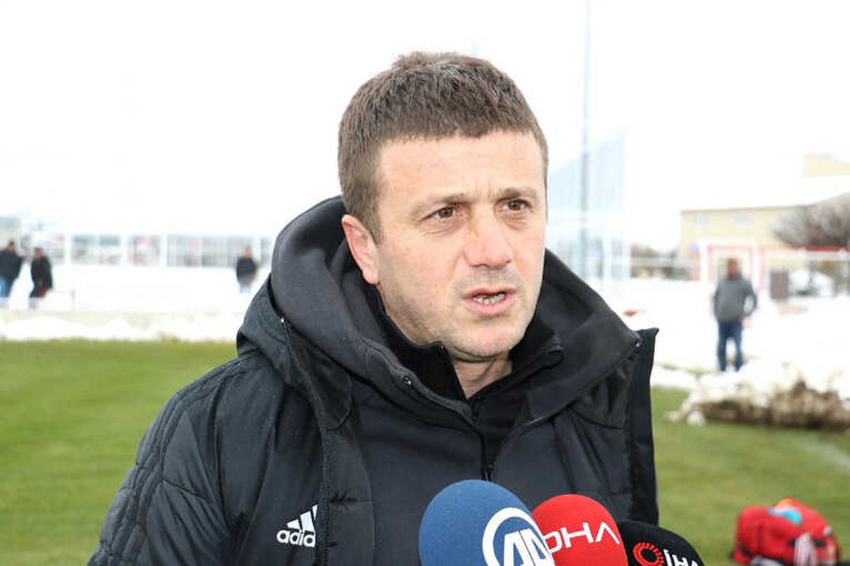 Benim İçin Duygusal Bir Maç"