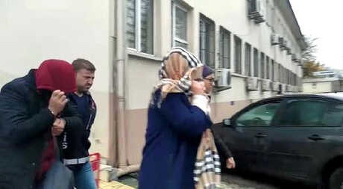Bursa\'da Tekel Bayisinde Uyuşturucuya 2 Gözaltı