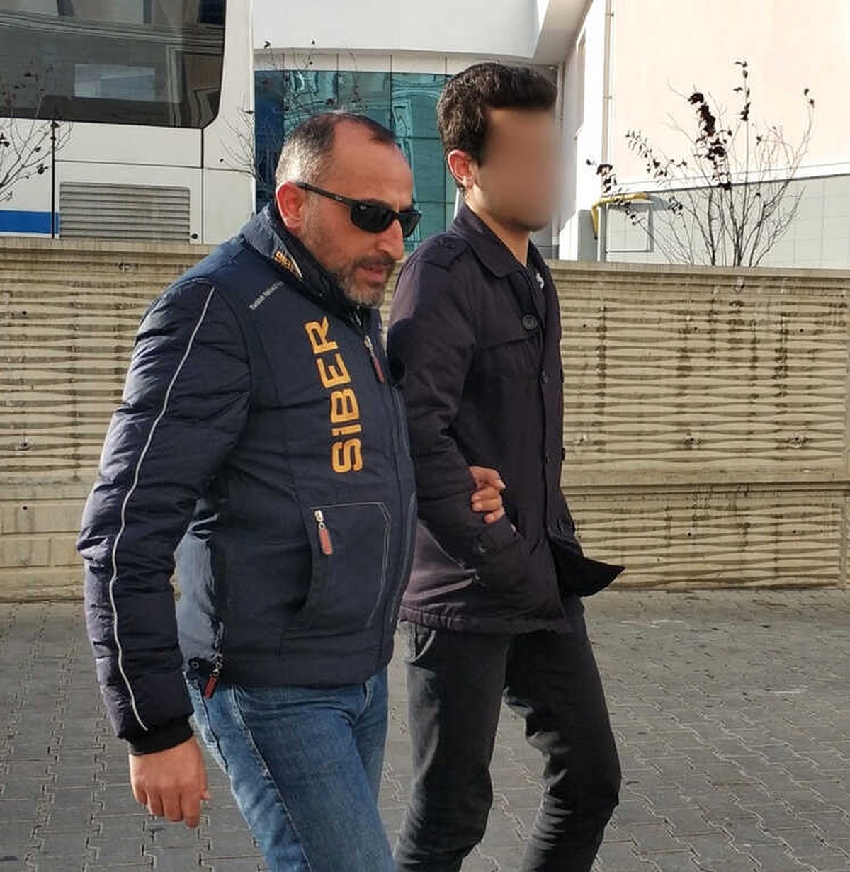 Darbeturks\' Operasyonunda 1 Adli Kontrol