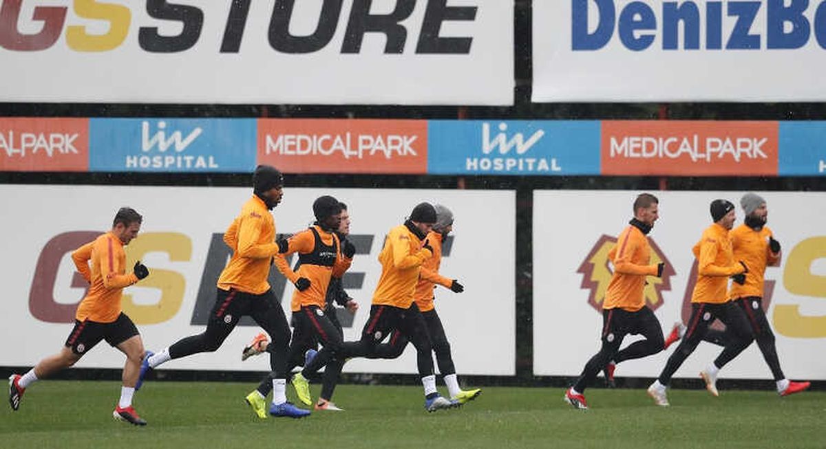 Galatasaray\'da Başakşehir Hazırlıkları Başladı