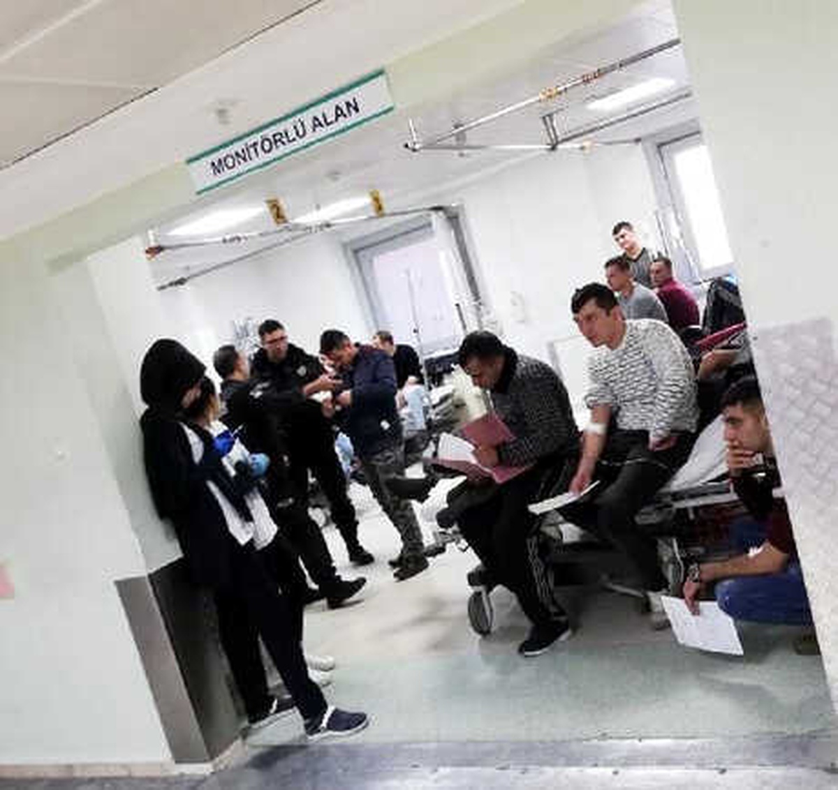 Gaziantep Polis Okulu\'nda Çok Sayıda Öğrencide Zehirlenme Belirtisi (1)