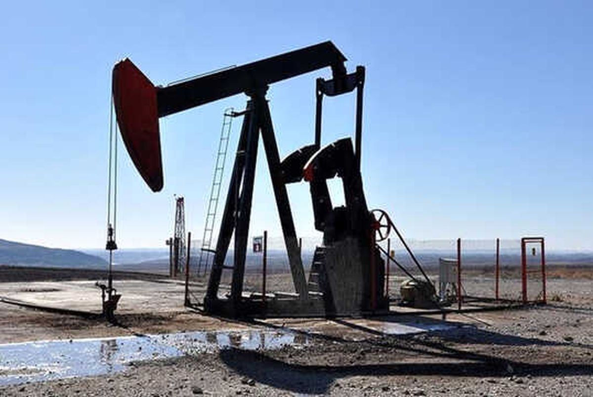 Kasımda OPEC\'in petrol üretimi azaldı