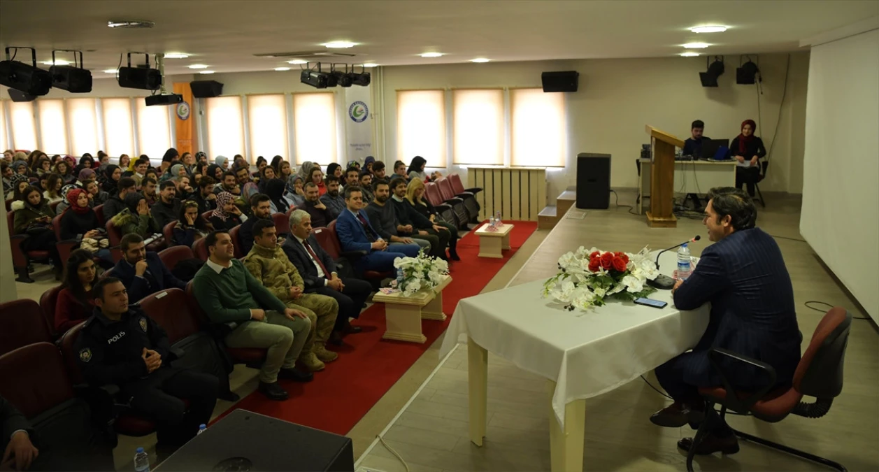 Kaymakam Tengir, Üniversite Öğrencileriyle Söyleşide Buluştu