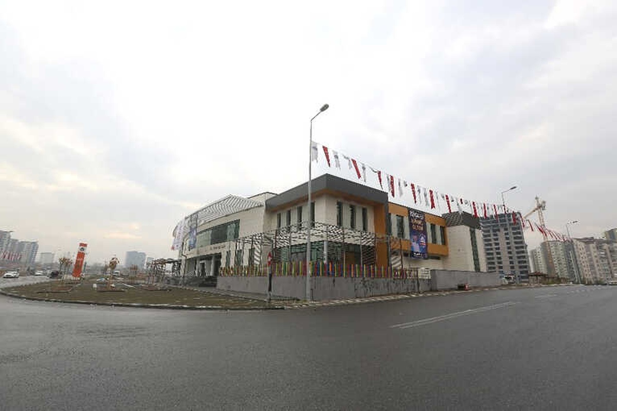 Kaymek Kent Merkezindeki 16\'ncı Kurs Merkezinde Kayıtlarına Başladı