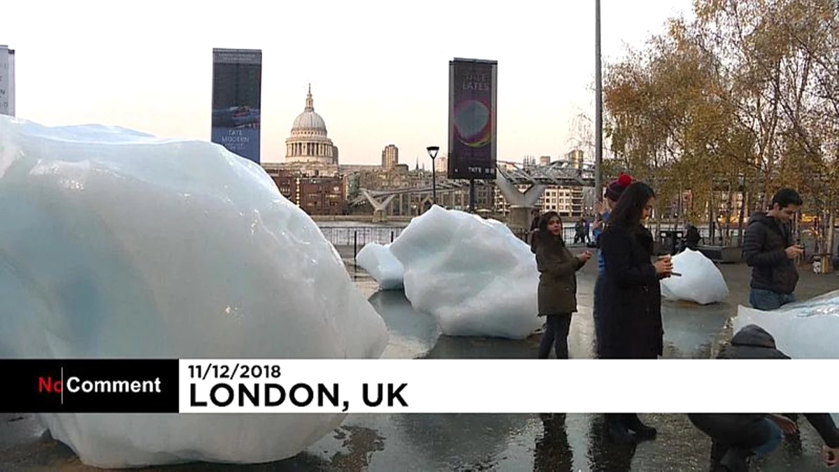 Küresel Isınmaya Dikkat Çekmek İsteyen Sanatçı Grönland Buzullarını Londra\'ya Getirdi