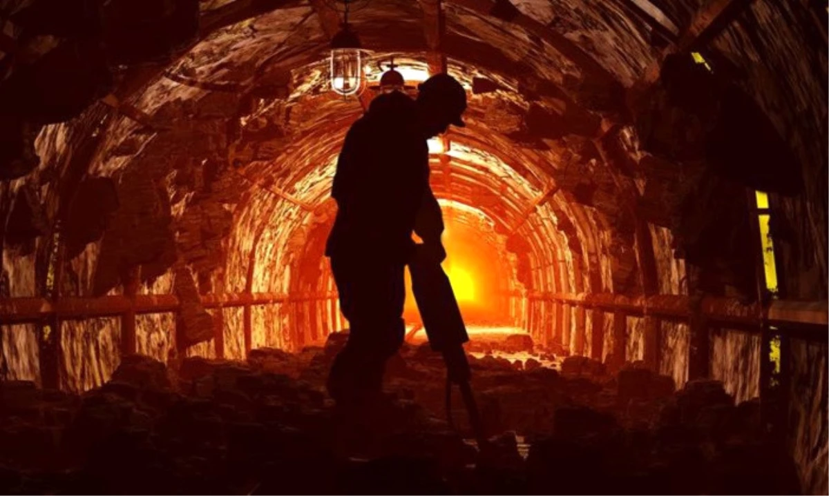 Maden ocağında kaya düştü: 11 yaralı