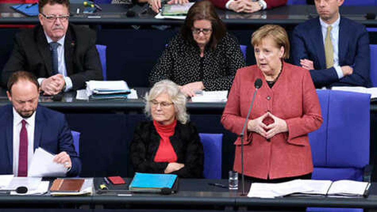 Merkel: Ditib Kararı Siyasi Değil