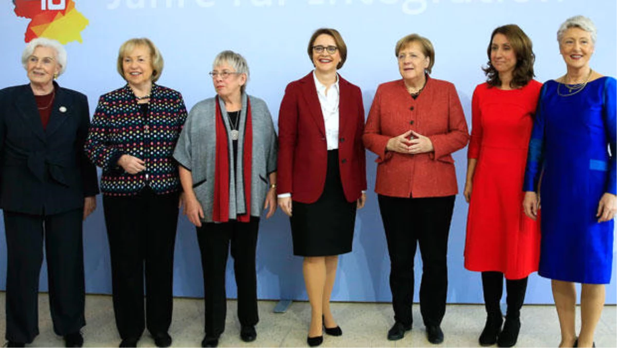 Merkel: Toplumsal Çeşitlilik Bir Güç Olarak Algılanmalı