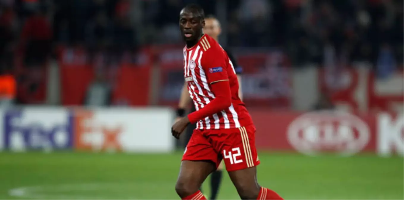 Olympiakos\'ta Yaya Toure\'nin Sözleşmesi Feshedildi