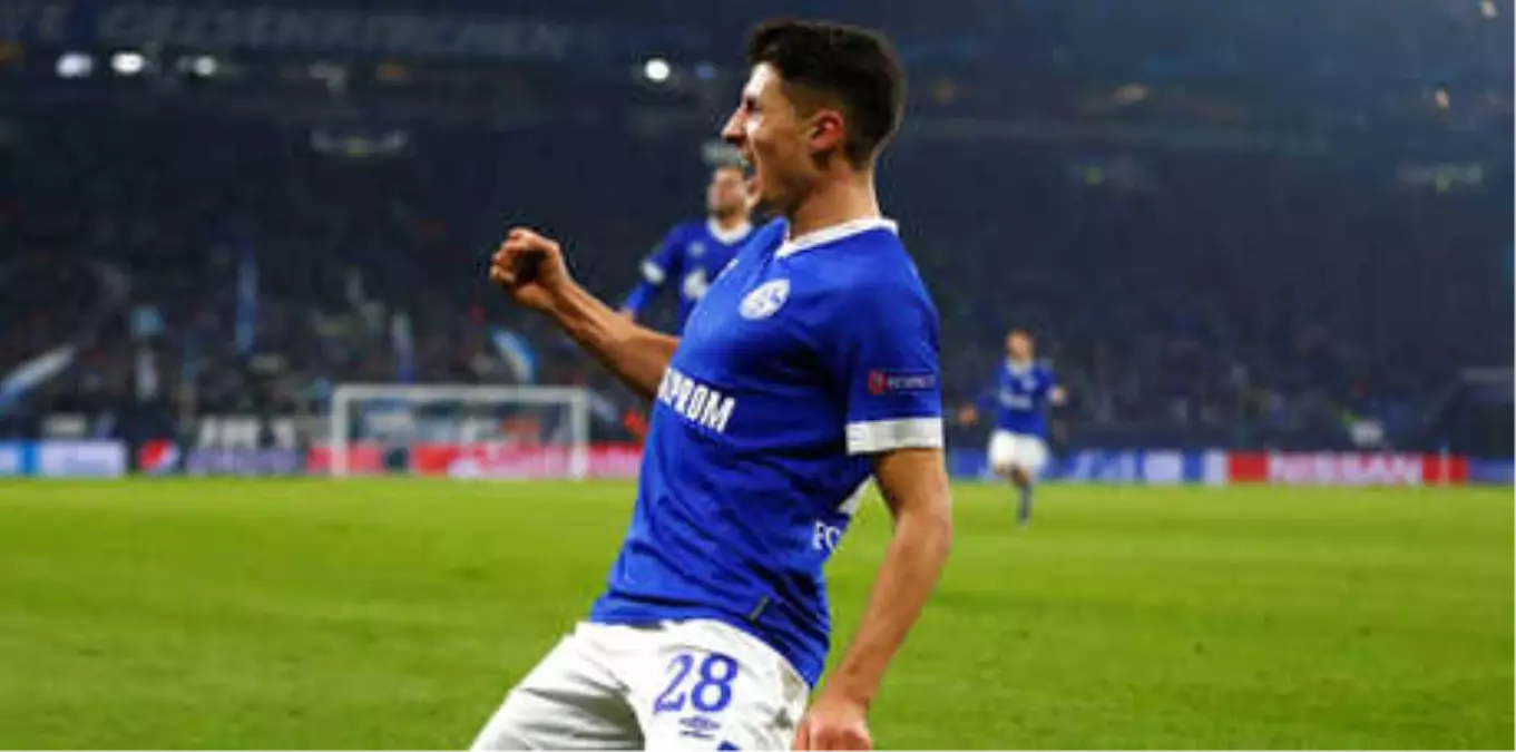 Schalke 04\'ten Galatasaray Göndermesi!