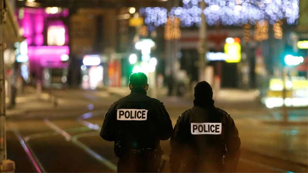 Strasbourg\'da Noel Pazarı Yakınında Silahlı Saldırı: 3 Ölü