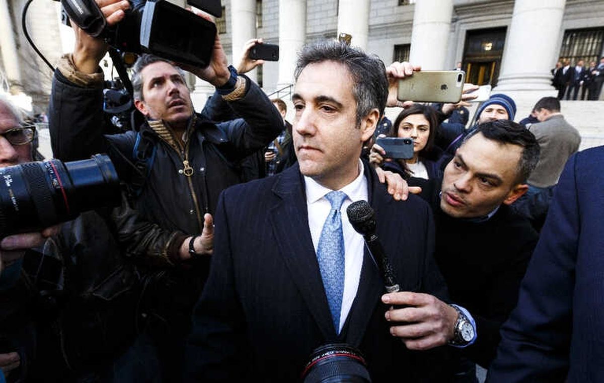 Trump\'ın Eski Avukatı Cohen\'e Hapis