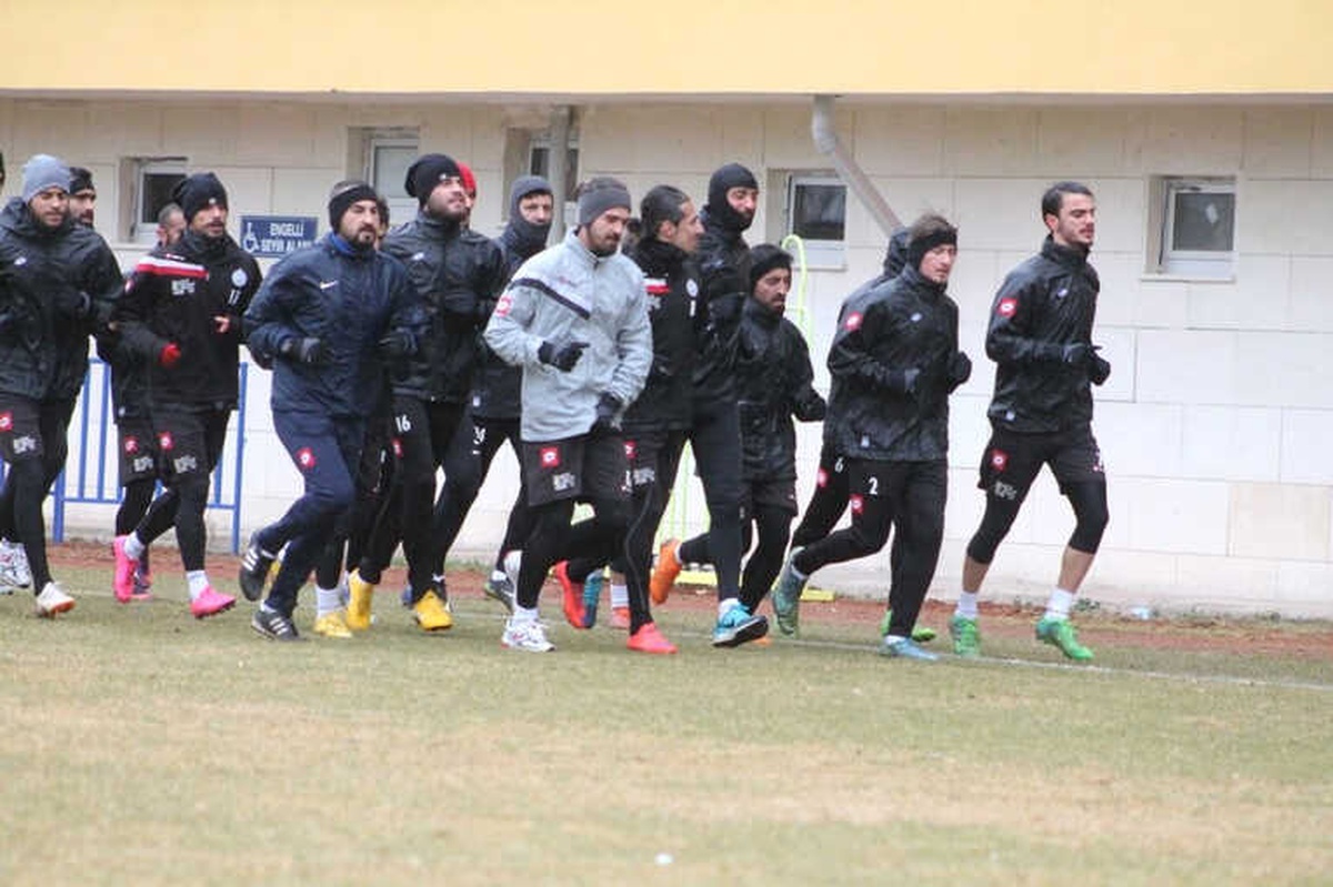 Türkiye Liglerindeki Tek Namağlup Takım: \'Bayburtspor\'