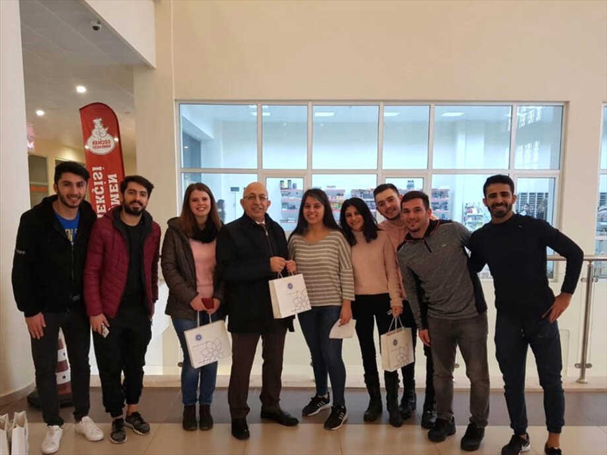 Üniversite Öğrencilerinden Farkındalık Etkinliği